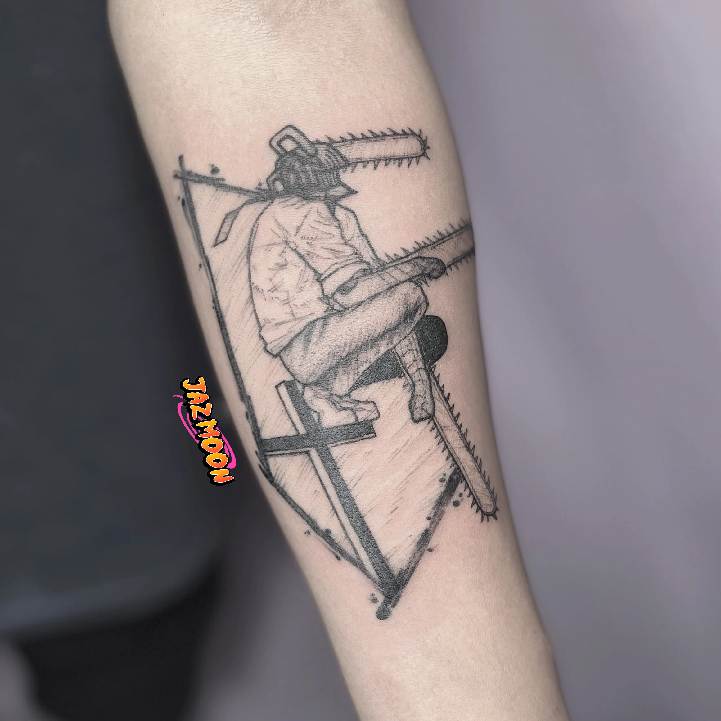 Tatuaje Chainsaw Man blanco y negro